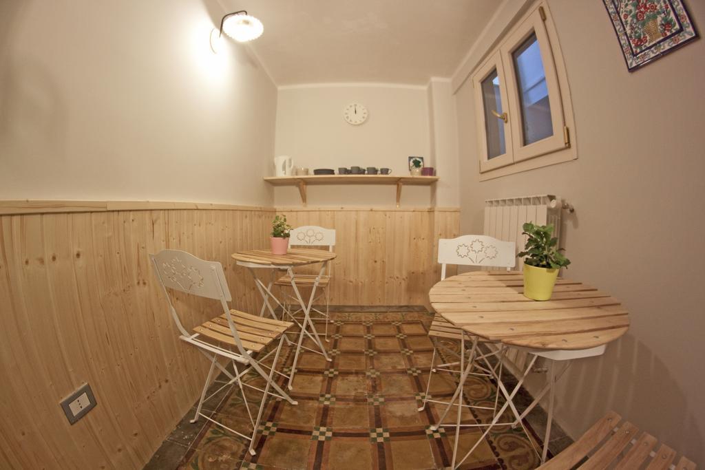 Palazzo 900 Bed & Breakfast Brindisi Exterior photo